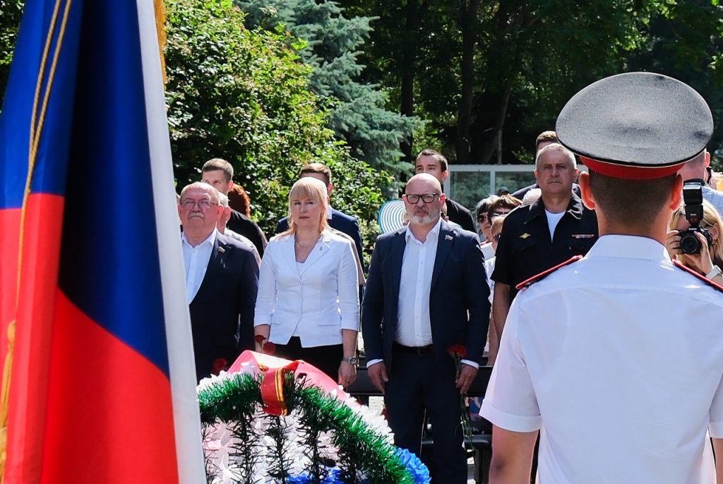 «Мы помним подвиг нашего народа»: в Астрахани почтили память героев Великой Отечественной войны