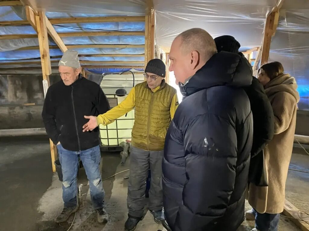 В Нефтеюганске после шести лет простоя оживает главный фонтан на Юбилейной площади: рассказываем детали мега-ремонта