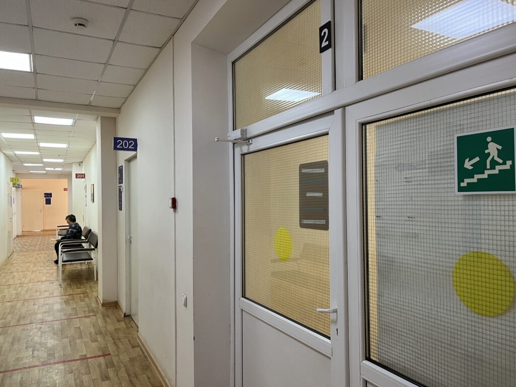 Врачи впервые применили передовой метод лечения рака лёгких у пациента, которому операция была противопоказана