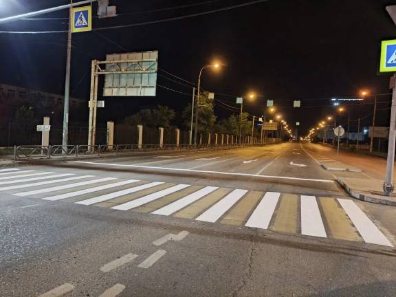В Астрахани обновляют дорожную разметку: мэр поручил начать с аварийных участков В Астрахани обновляют дорожную разметку: мэр поручил начать с аварийных участков