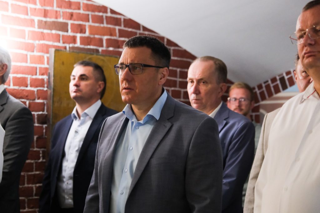 В Покровском соборе почтили годовщину служения митрополита Никона: к поздравлениям присоединился спикер Городской Думы В Покровском соборе почтили годовщину служения митрополита Никона: к поздравлениям присоединился спикер Городской Думы