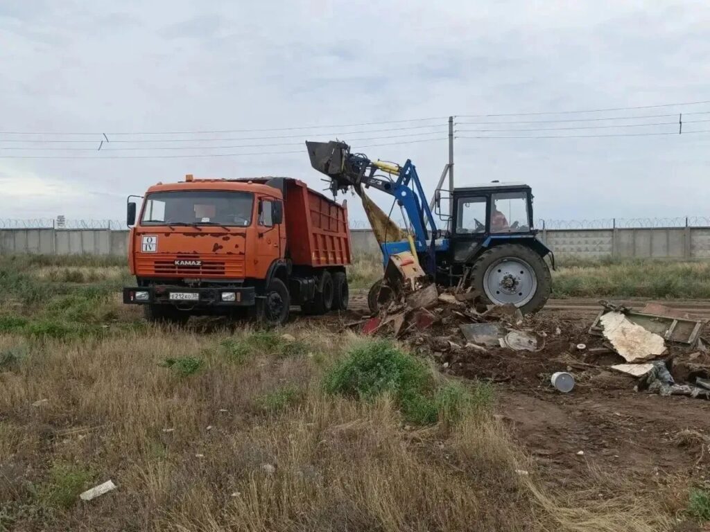 7066 тонн мусора за полгода: астраханцы продолжают создавать свалки там, где только что убрали 7066 тонн мусора за полгода: астраханцы продолжают создавать свалки там, где только что убрали
