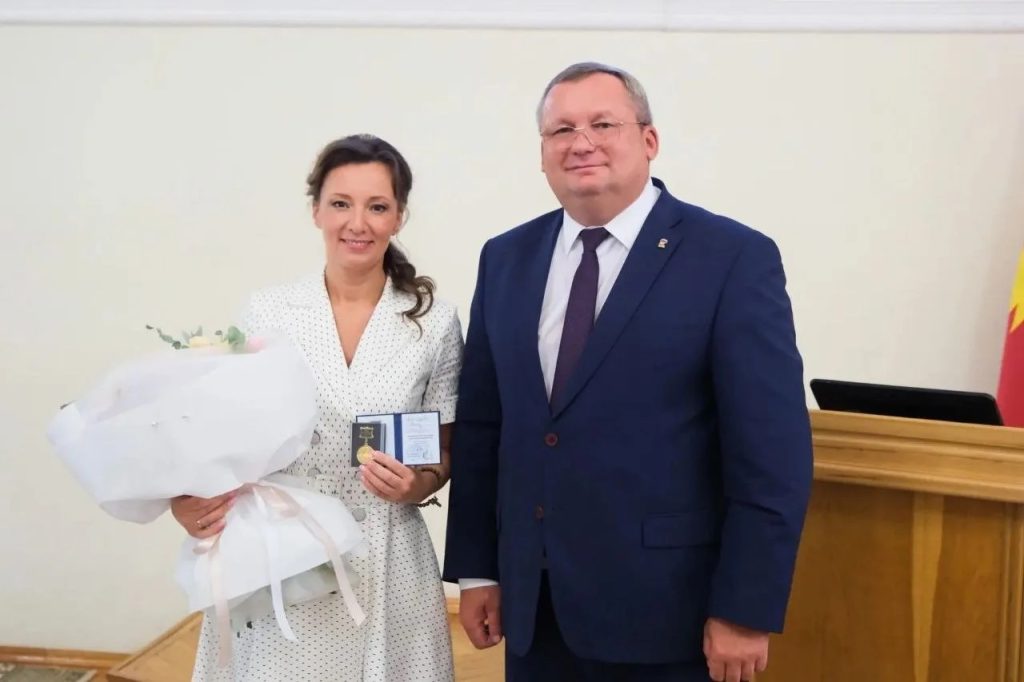 Астрахань объединила парламентариев России, Беларуси и Киргизии: в городе прошёл международный круглый стол по поддержке семей с особенными детьми Астрахань объединила парламентариев России, Беларуси и Киргизии: в городе прошёл международный круглый стол по поддержке семей с особенными детьми
