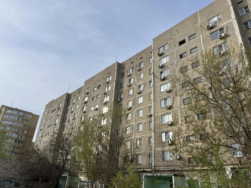 В  Астрахани утвердили новые правила для многоэтажек: изменятся фасады, балконы и цвет стен