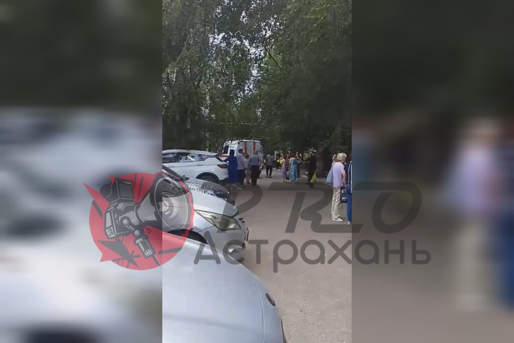 В Астрахани эвакуировали жилой дом
