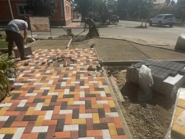 В Ставрополе обновляют дороги и тротуары: где уже заканчивается ремонт — фото 2