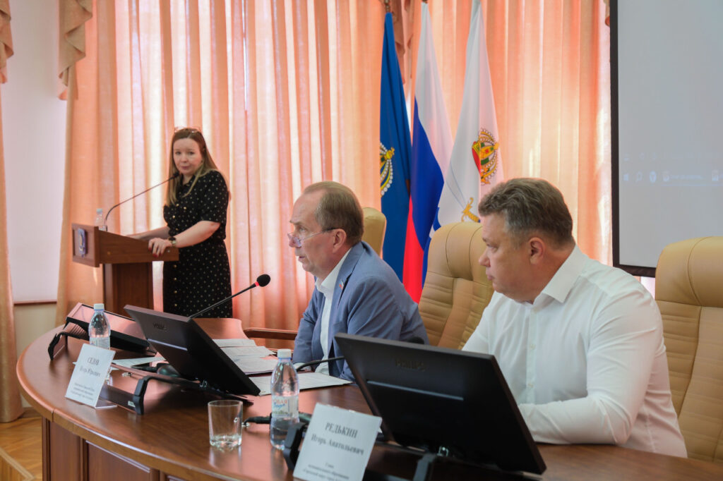 Депутаты городской Думы утвердили бюджет и налоговые льготы для застройщиков