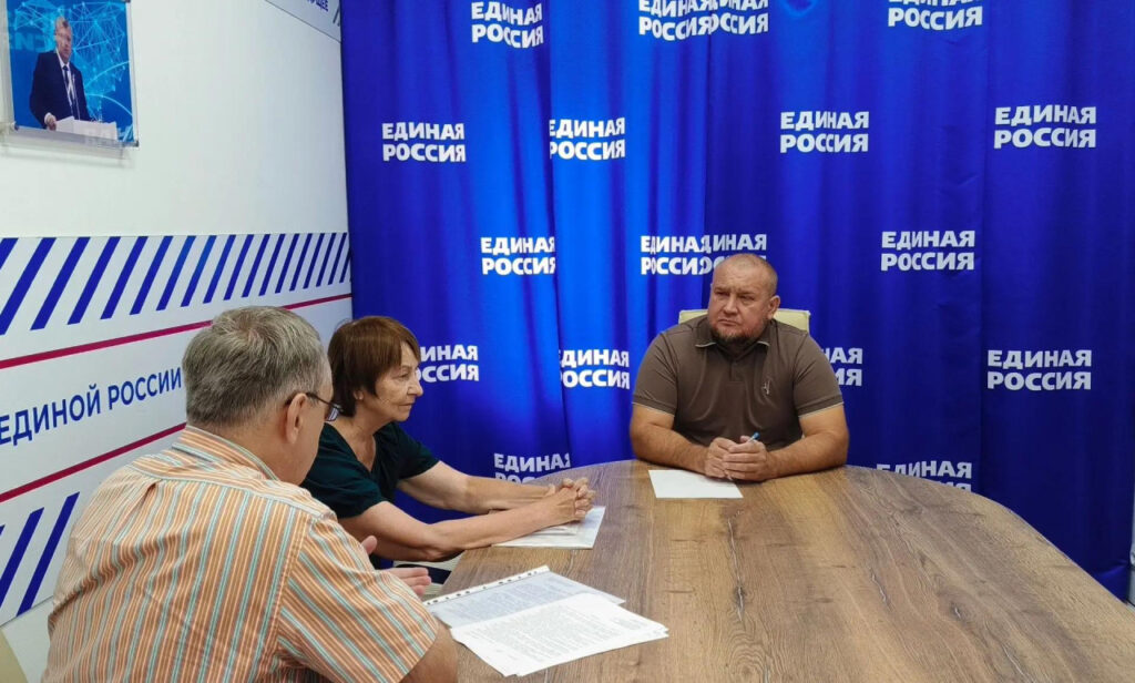 Помощь здесь и сейчас: Николай Шайдин вновь провёл приём в штабе общественной поддержки