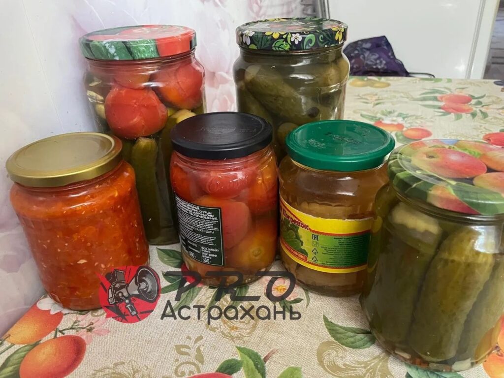 Дачные заготовки на зиму: как законсервировать урожай и не получить опасную банку