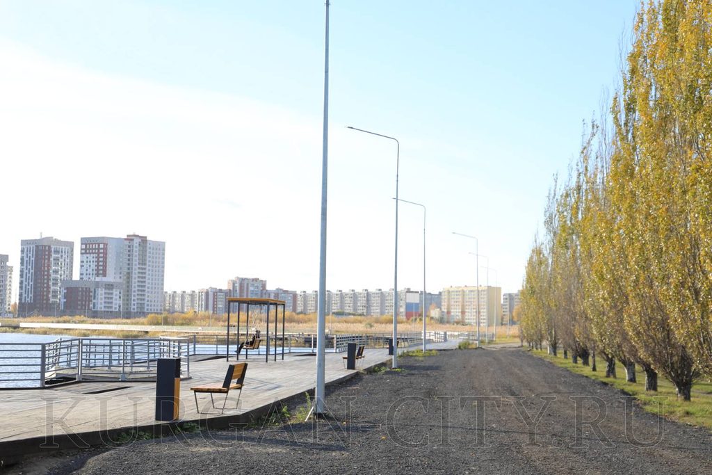 В Кургане завершают создание новой зоны отдыха у озера Черное — фото 15