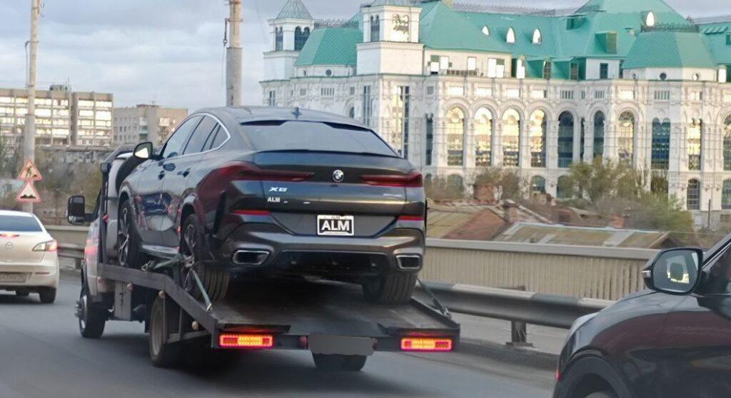 Эвакуаторы на пенсию: в Астраханской области могут перейти на автоматическую фиксацию парковок